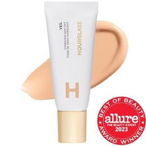 Hourglass Veil Hydrating Skin Tint Foundation in shade 4